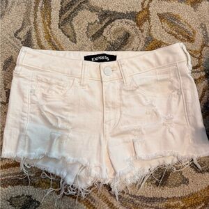 Express Women's Cream Frayed Jean Shorts